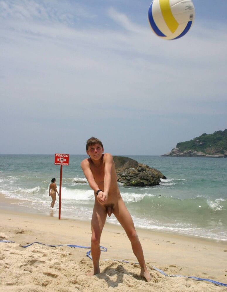 Brazilian val-ball goddess - Nudism knows no boundaries