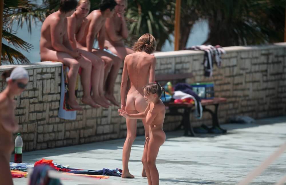 Ledge Group Naturists pics - Nudity promotes a better understanding of oneself and ones feelings
