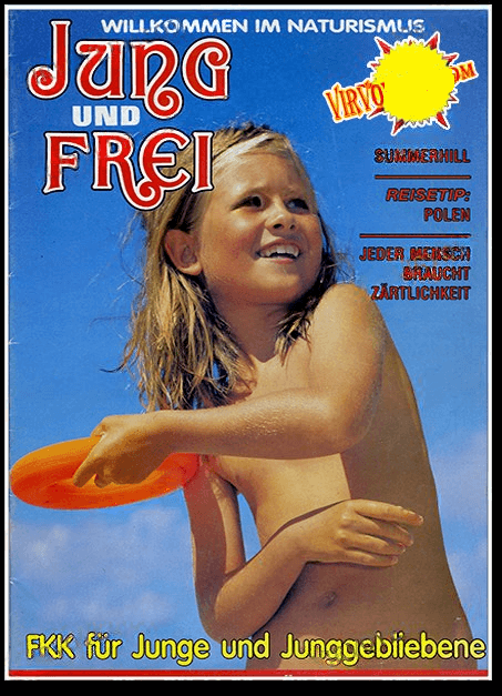 Jung und Frei Nr 65 - Leaving the house in a state of complete nudity
