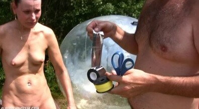 Daytime family picnic # 1 - In nude recreation, harmony with nature and inner balance are important
