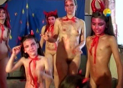 Naturist Freedom: Bu Bu Bu - Are required to remain naked at all times
