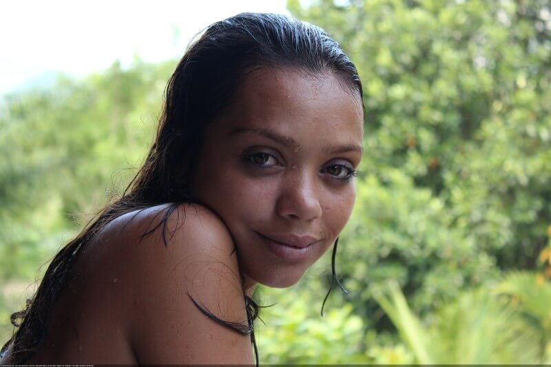Tropical activities 1-25 gallery - Nudism and naturism promote respect for natural beauty and diversity