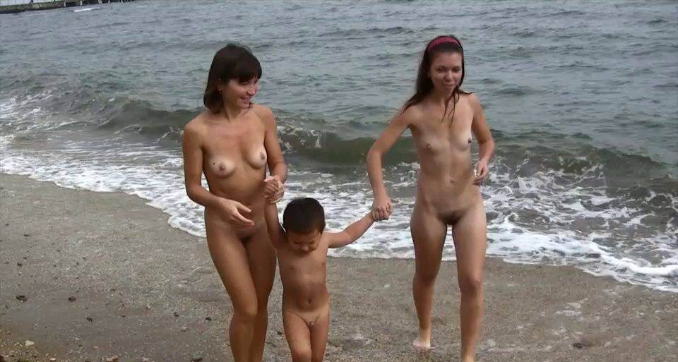 Land and Sea Naturism vol 1 - Naturism is not a cult