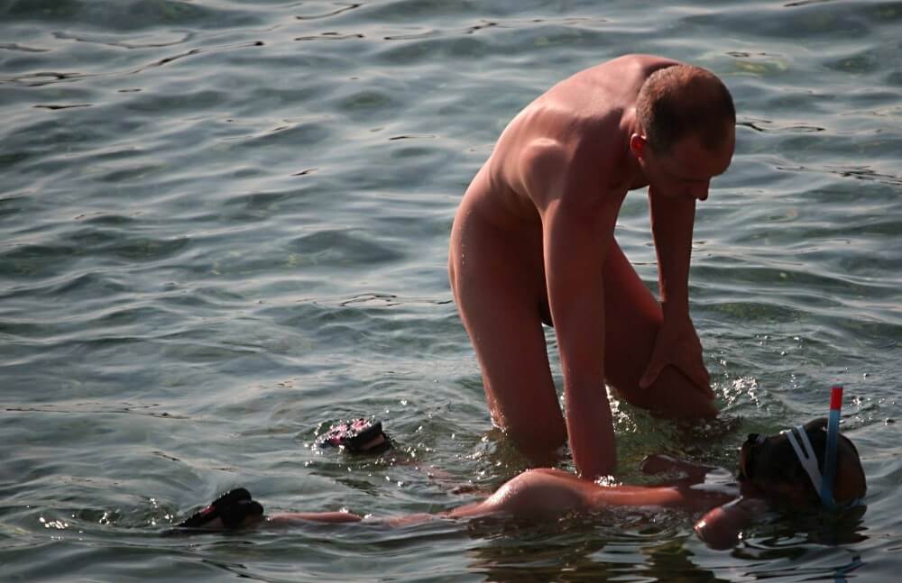 Father Floats His Daughter pics - Nudists strive for tolerance and respect for others