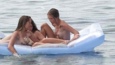 Body Art Nudist Beach 2 video Full HD - Public nudism
