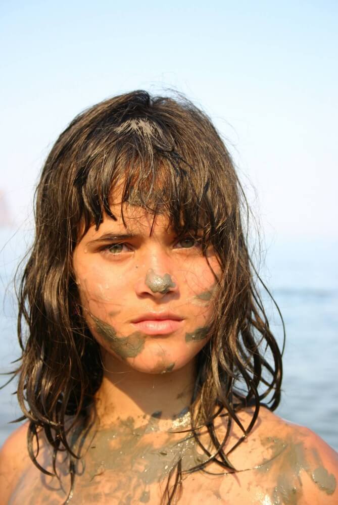 Courageous Naturist Girl pics - The idea of freedom and self-acceptance, as embodied by Adam and Eve, is important
