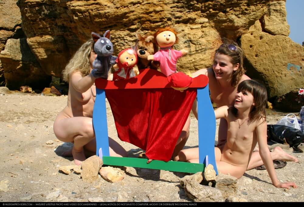 Premium Content # 33 - Nature is the best home for those who practice naturism and nudism