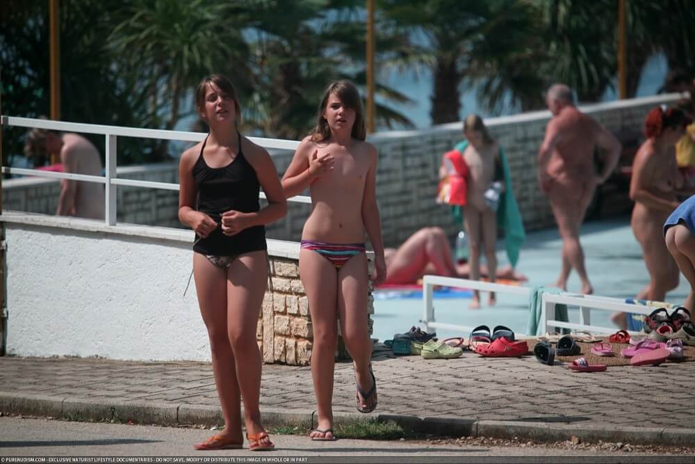 FKK Water Locations Set 1 - Lightheartedness and ease are characteristic features of the practice of nudism and naturism