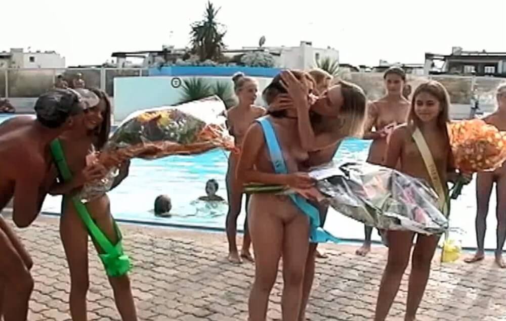 Nudist girls beauty contest video France - Sunat Natplus HD - Happiness is achieved through embracing naturism