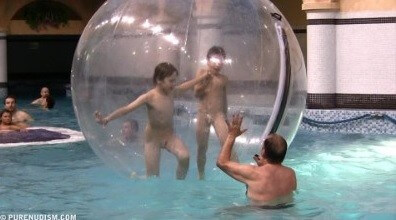 Aquatic Park Zone 1 - Its one thing to see nudists, but another to be a nudist yourself